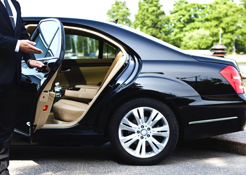 You are currently viewing Advantages of Hiring Taxi at Toronto Pearson Airport