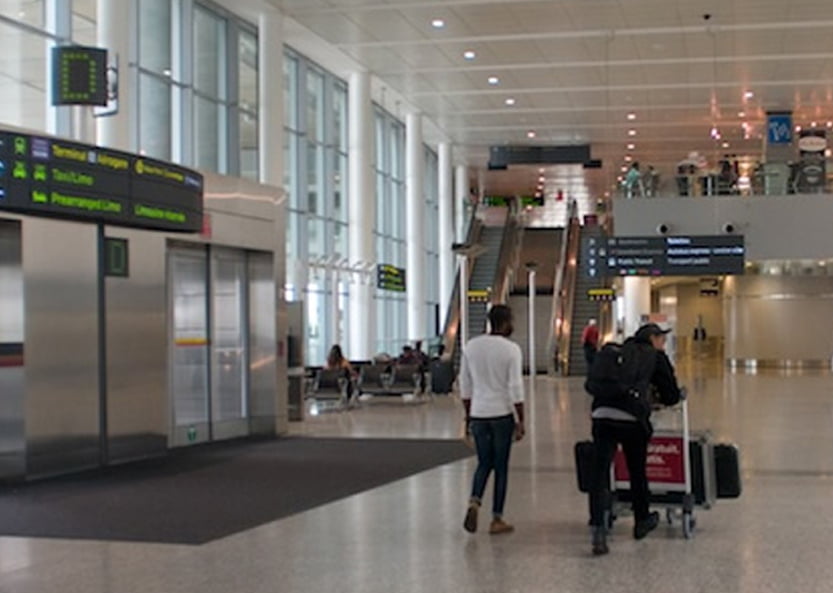You are currently viewing The Airport Limousine Toronto You Should be Focusing On